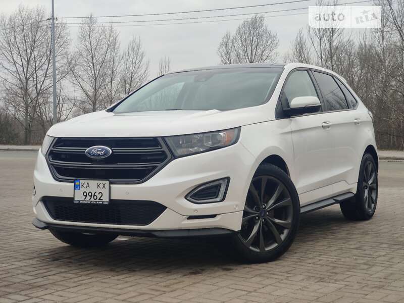 Внедорожник / Кроссовер Ford Edge 2018 в 