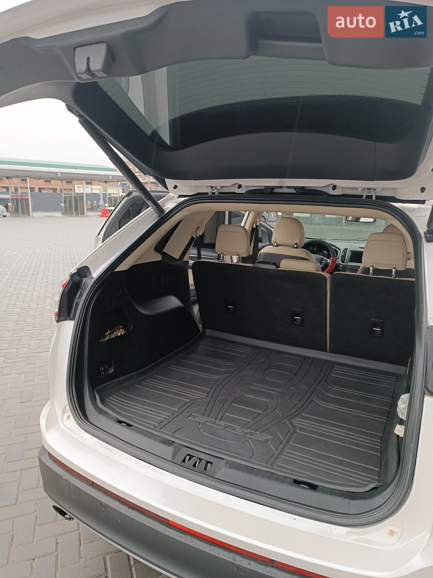 2017 Ford Edge - мініатюра 17