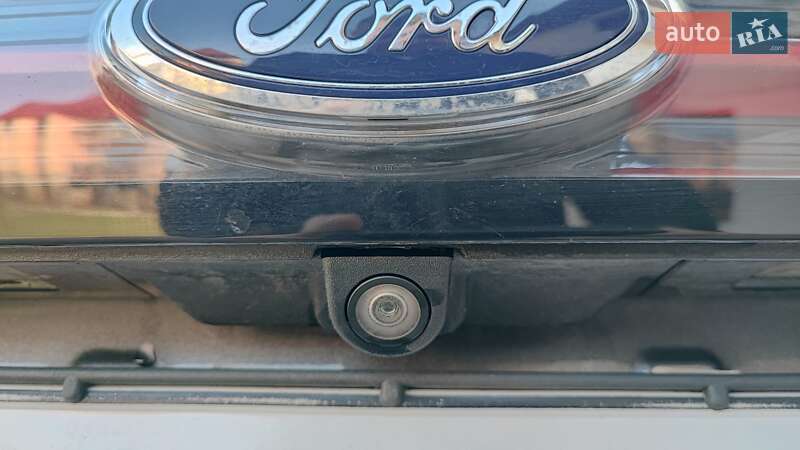 Внедорожник / Кроссовер Ford Edge 2017 в Львове