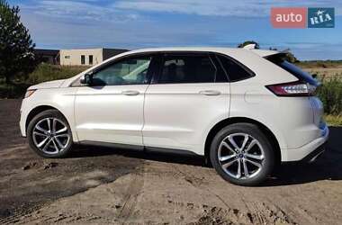 Внедорожник / Кроссовер Ford Edge 2015 в 