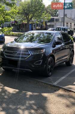 Внедорожник / Кроссовер Ford Edge 2015 в 