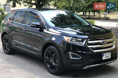 Внедорожник / Кроссовер Ford Edge 2015 в 