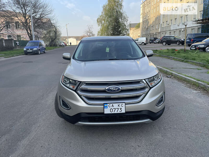 Позашляховик / Кросовер Ford Edge 2018 в Черкасах