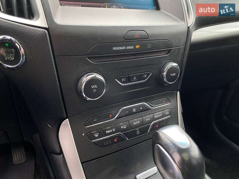 Внедорожник / Кроссовер Ford Edge 2015 в Львове
