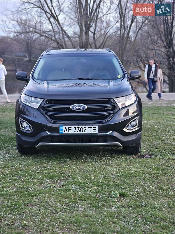 Ford Edge 2015