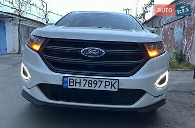 Внедорожник / Кроссовер Ford Edge 2018 в 