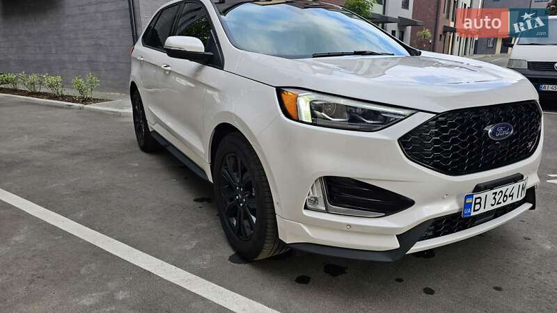 Позашляховик / Кросовер Ford Edge 2019 в Києві