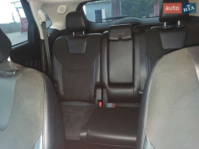 Внедорожник / Кроссовер Ford Edge 2017 в Черновцах