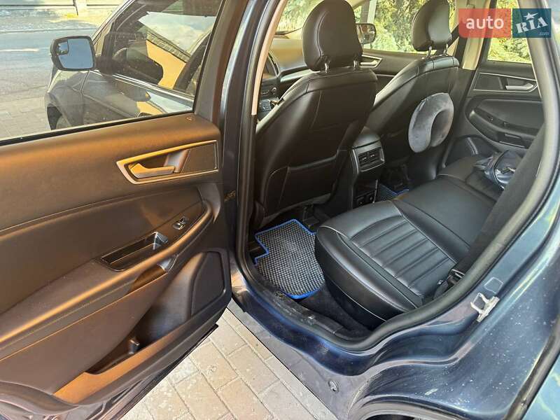 Внедорожник / Кроссовер Ford Edge 2018 в Киеве