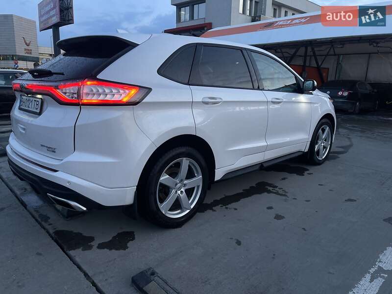 Позашляховик / Кросовер Ford Edge 2016 в Чорноморську