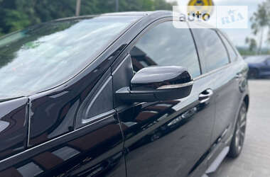 Внедорожник / Кроссовер Ford Edge 2016 в 