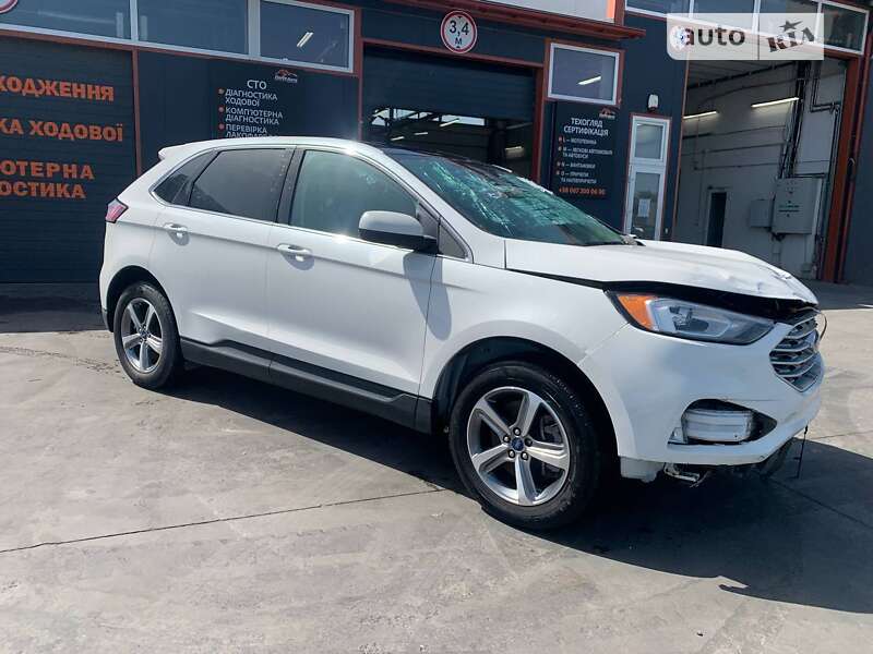 Ford Edge 