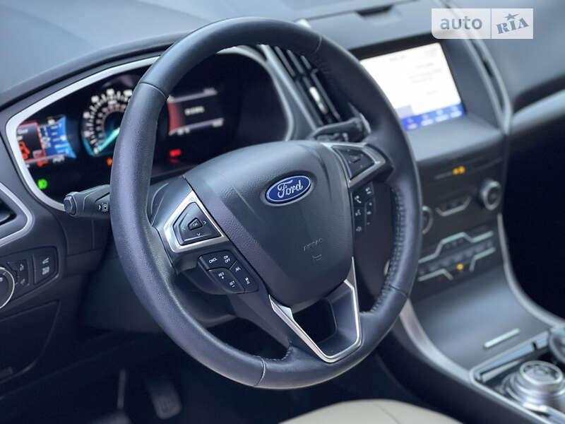 Внедорожник / Кроссовер Ford Edge 2020 в Львове