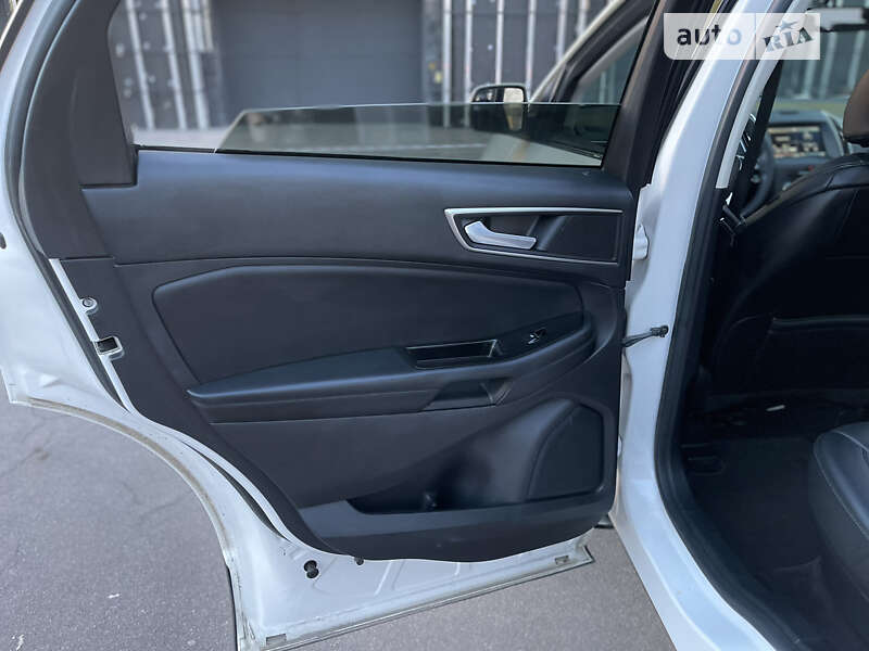 Позашляховик / Кросовер Ford Edge 2015 в Харкові