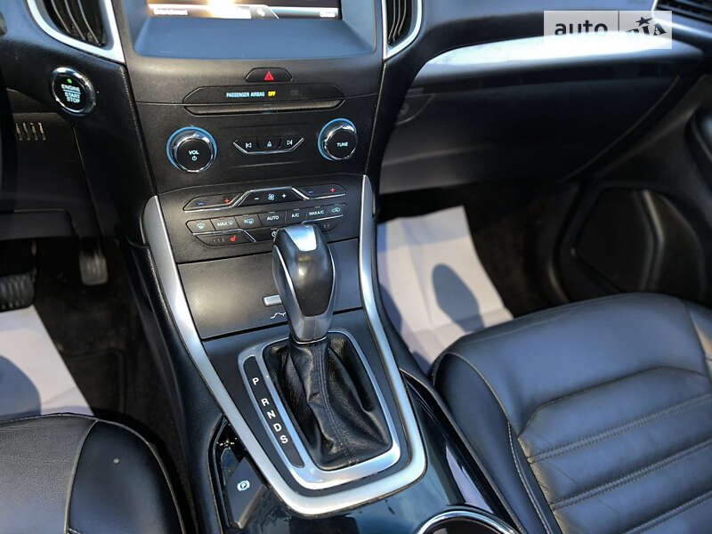 Позашляховик / Кросовер Ford Edge 2015 в Харкові