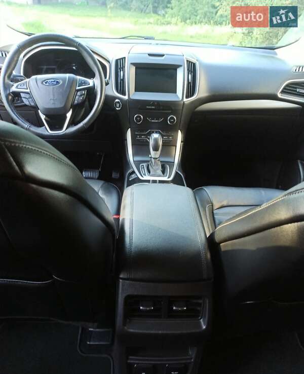 Внедорожник / Кроссовер Ford Edge 2016 в Львове