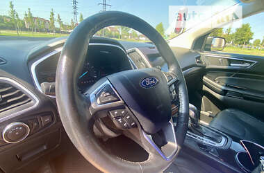 Позашляховик / Кросовер Ford Edge 2017 в 