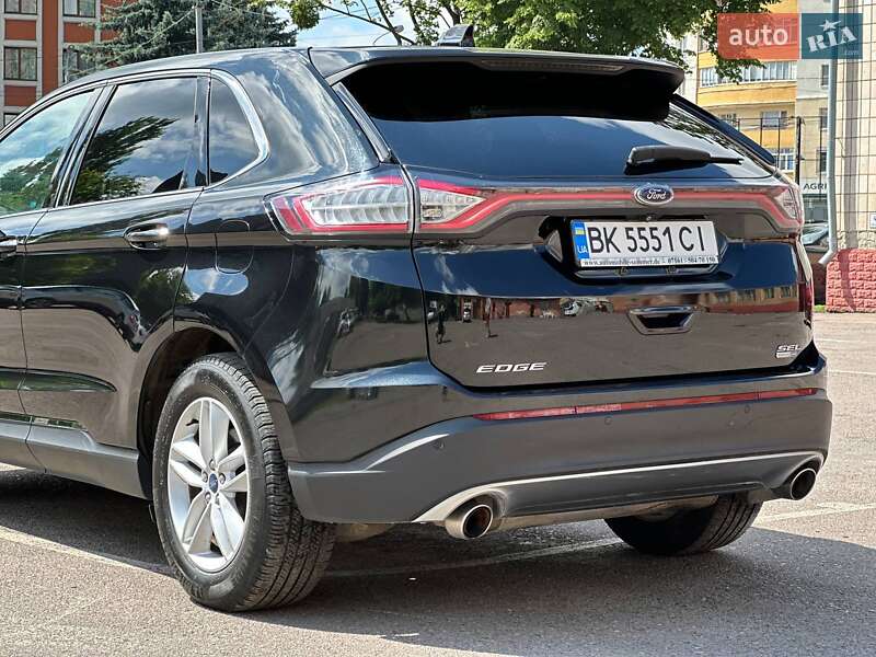 Ford Edge 2015
