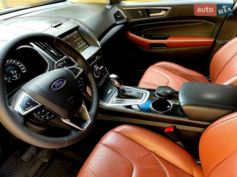 Внедорожник / Кроссовер Ford Edge 2016 в Хмельницком