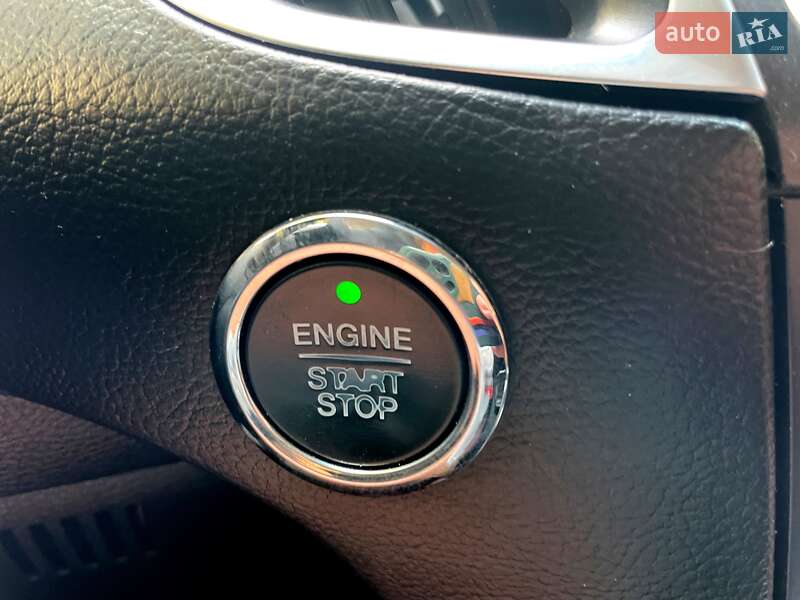 Внедорожник / Кроссовер Ford Edge 2016 в Хмельницком
