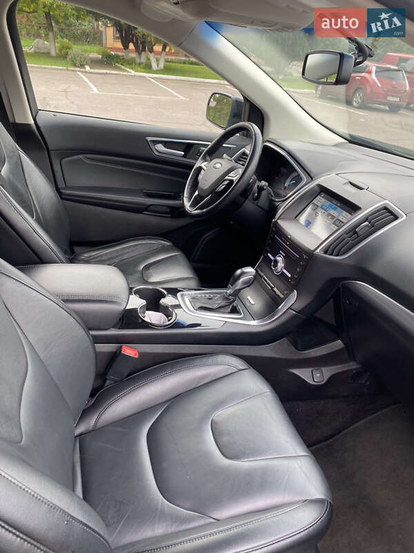 Позашляховик / Кросовер Ford Edge 2017 в Рівному