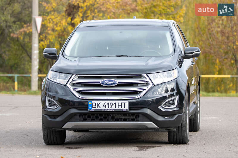 Позашляховик / Кросовер Ford Edge 2017 в Рівному