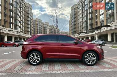 Внедорожник / Кроссовер Ford Edge 2016 в 