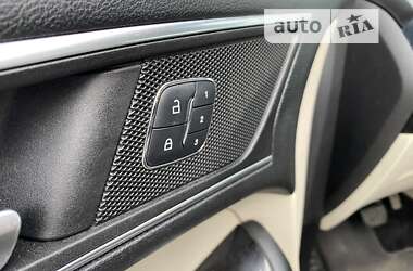 Внедорожник / Кроссовер Ford Edge 2015 в 