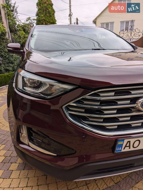 Внедорожник / Кроссовер Ford Edge 2019 в Ужгороде