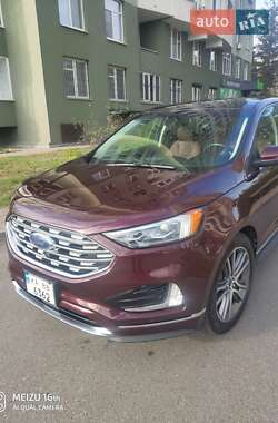 Внедорожник / Кроссовер Ford Edge 2019 в 