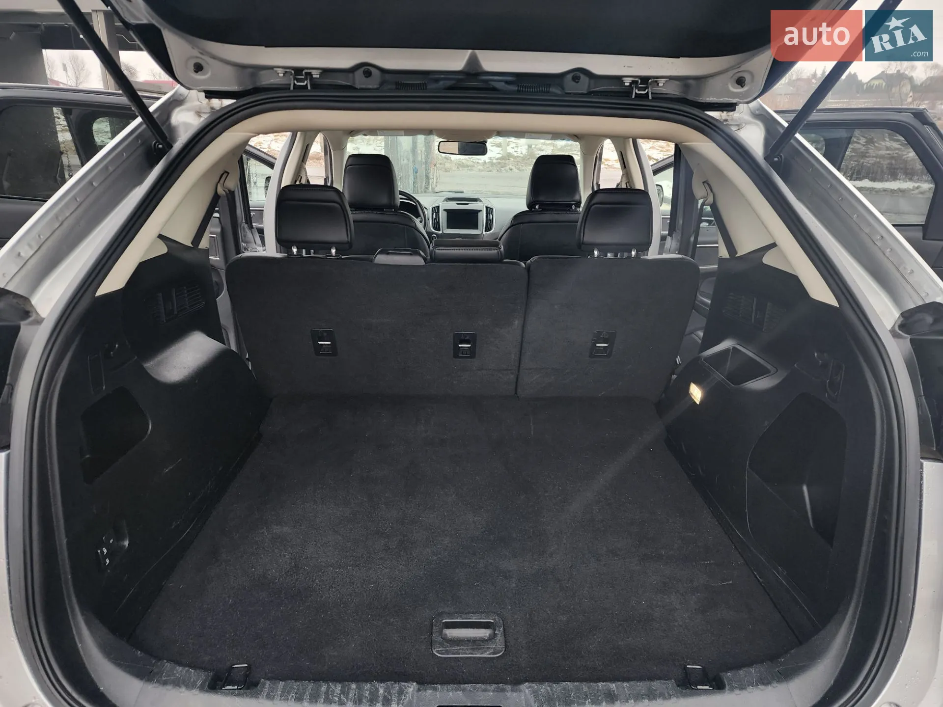 2019 Ford Edge - мініатюра 29