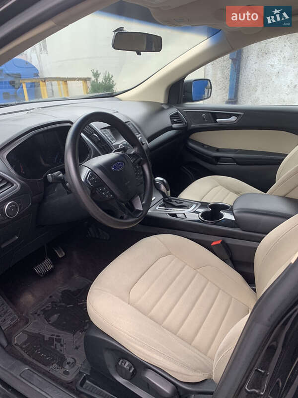 Внедорожник / Кроссовер Ford Edge 2015 в Сумах