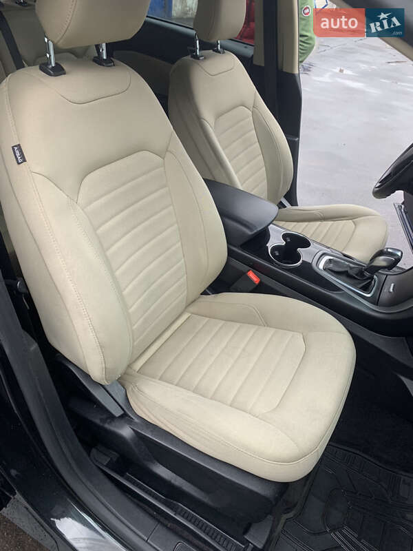 Внедорожник / Кроссовер Ford Edge 2015 в Сумах