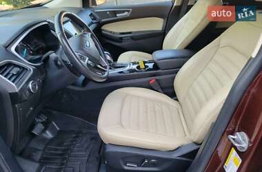 Внедорожник / Кроссовер Ford Edge 2016 в 