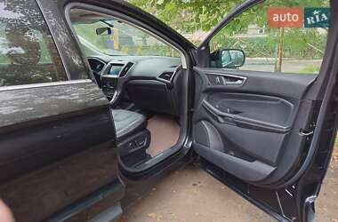 Позашляховик / Кросовер Ford Edge 2015 в Казанці