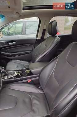 Позашляховик / Кросовер Ford Edge 2015 в Казанці