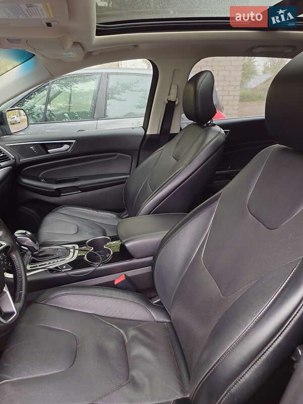 Внедорожник / Кроссовер Ford Edge 2015 в Казанке