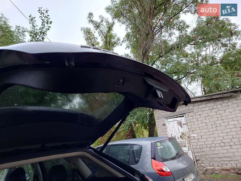 Внедорожник / Кроссовер Ford Edge 2015 в Казанке