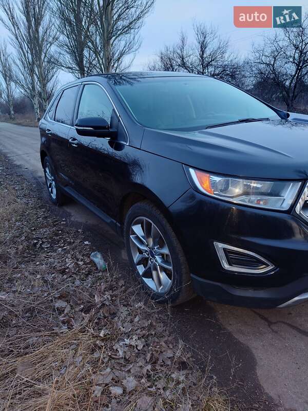 Внедорожник / Кроссовер Ford Edge 2015 в Казанке