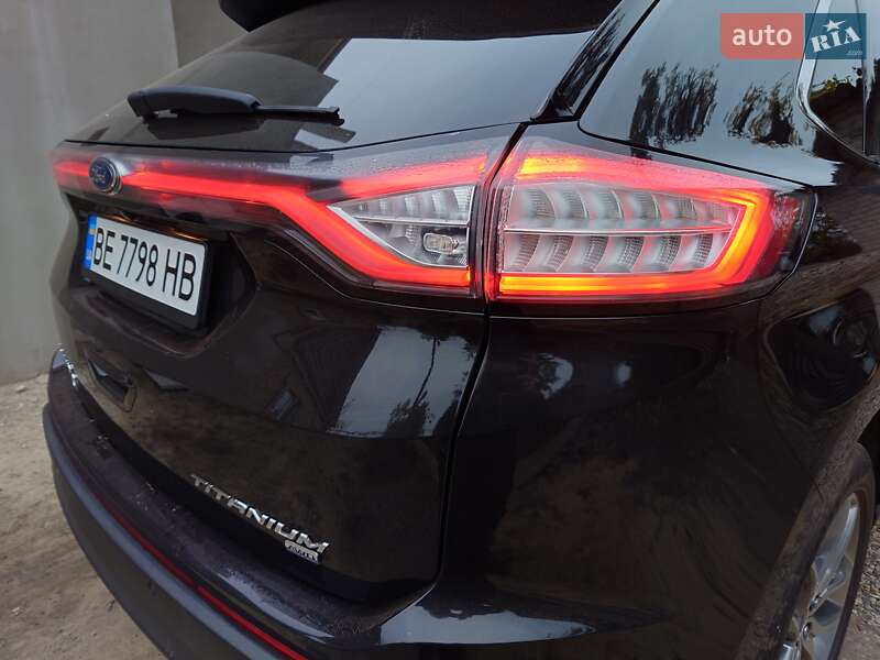 Позашляховик / Кросовер Ford Edge 2015 в Казанці