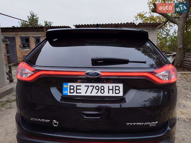 Позашляховик / Кросовер Ford Edge 2015 в Казанці