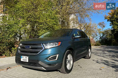 Внедорожник / Кроссовер Ford Edge 2016 в 