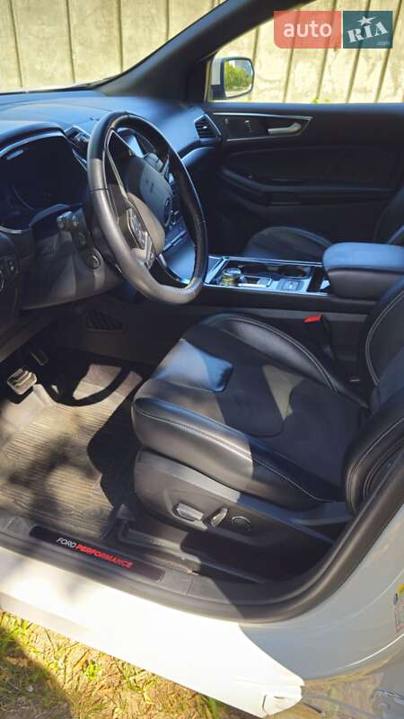 Позашляховик / Кросовер Ford Edge 2018 в Черкасах