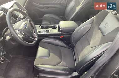 Внедорожник / Кроссовер Ford Edge 2019 в 
