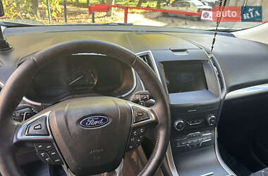 Внедорожник / Кроссовер Ford Edge 2019 в 