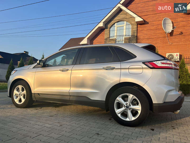 Позашляховик / Кросовер Ford Edge 2019 в Сумах