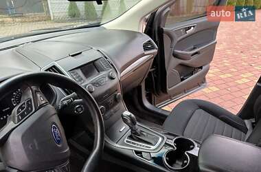 Внедорожник / Кроссовер Ford Edge 2017 в 
