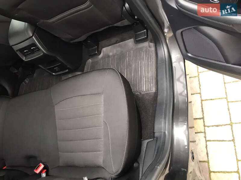 Внедорожник / Кроссовер Ford Edge 2019 в Ивано-Франковске