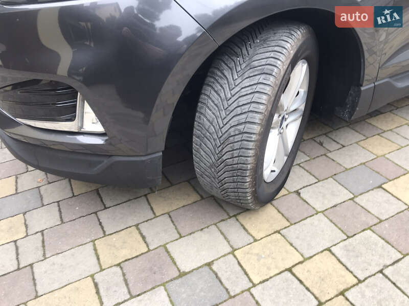 Внедорожник / Кроссовер Ford Edge 2019 в Ивано-Франковске