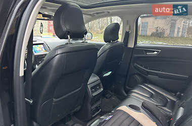 Позашляховик / Кросовер Ford Edge 2017 в 